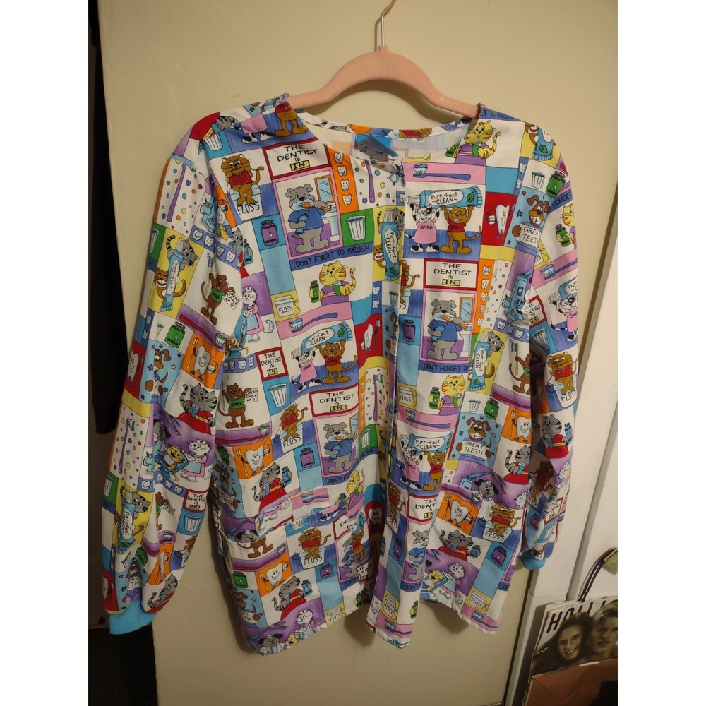 HQ Dentist Scrub Top Medium Cats Dogs‎ Kids Colorful The Dentist Is In Fun